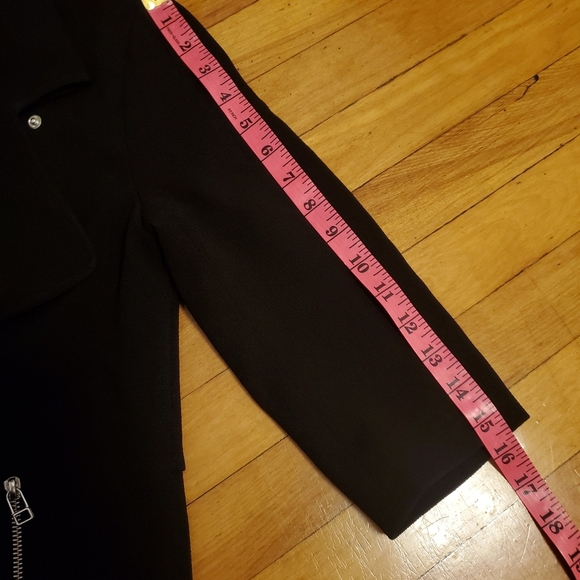 Aritzia Wilfred Mayet black jacket blazer. Size XS. Collar. - Picture 12 of 12